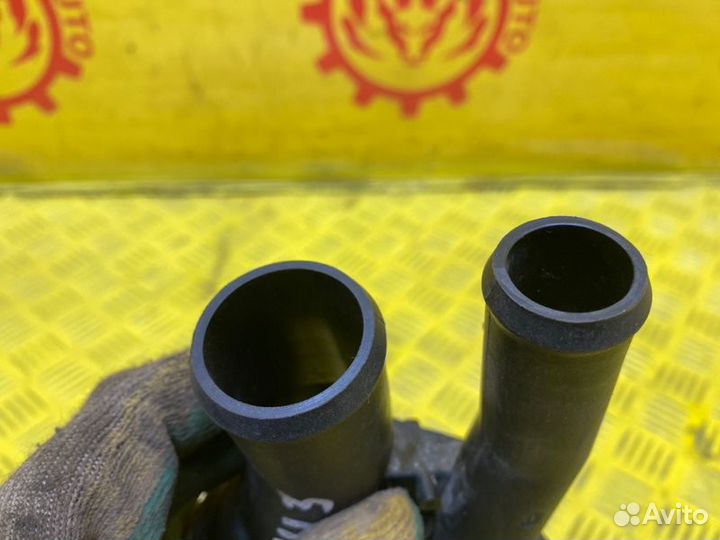 Корпус термостата Ford Focus 2 1.6 hwdb 2006