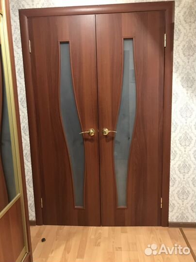 Дверь между комнатами бу