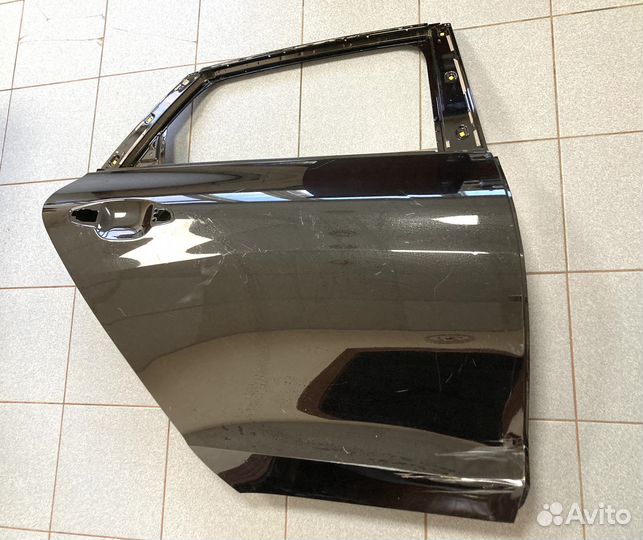 Дверь задняя правая Kia K5 дефект