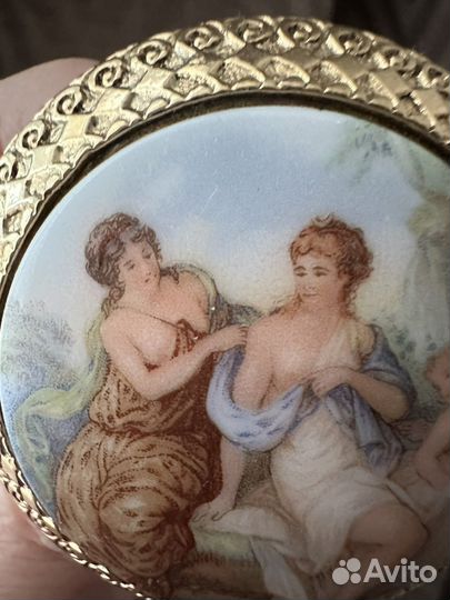 Винтажная брошь USA