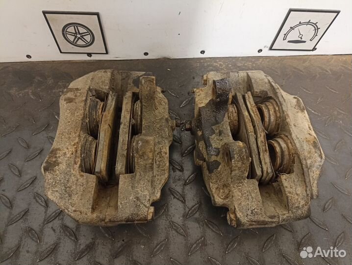 Суппорт тормозной передний для Toyota Hilux Surf