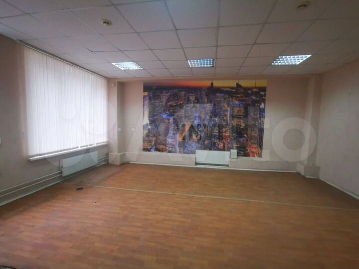 Сдам торговое помещение, 108 м²