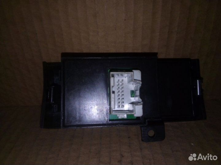 Блок управления зеркалами Chevrolet Captiva 2009