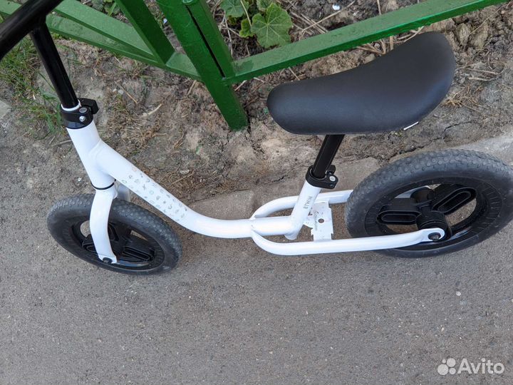 Беговел btwin 100 runride