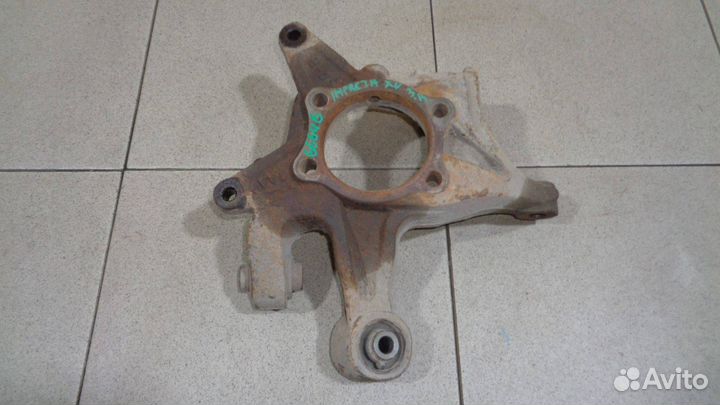 Кулак поворотный задний правый Subaru Impreza III