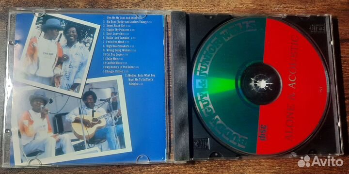 Buddy Guy & Junior Wells – Alone & Acoustic