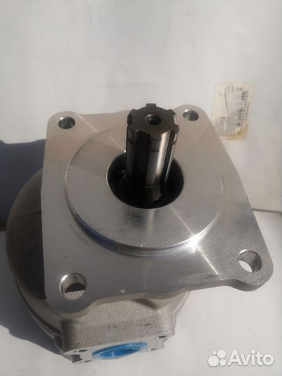 Насос маслянный нш32А-3 правого вращения