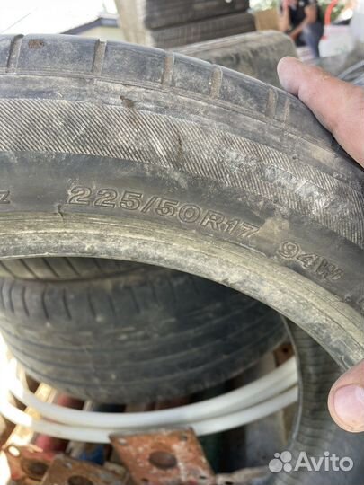 Bridgestone Potenza S001 225/50 R17