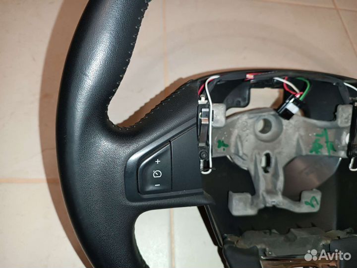 Рулевое колесо Рено Сценик 3