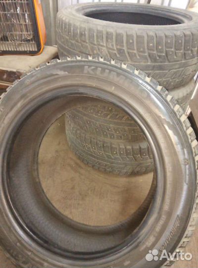 Kumho I'Zen KW22 215/55 R17