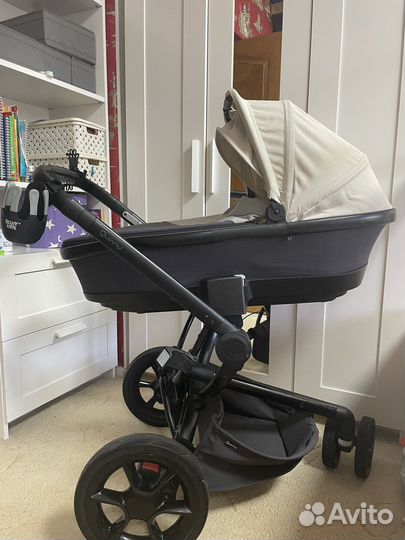 Коляска 3 в 1 quinny