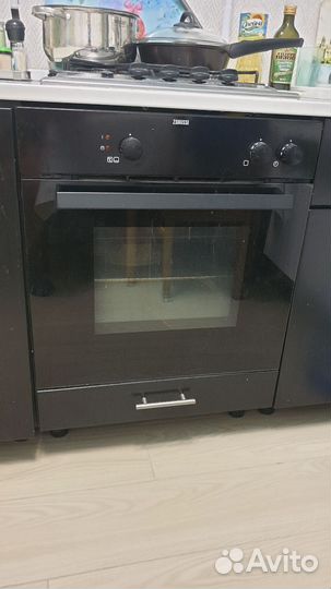 Газовый духовой шкаф zanussi ZLB 331 N