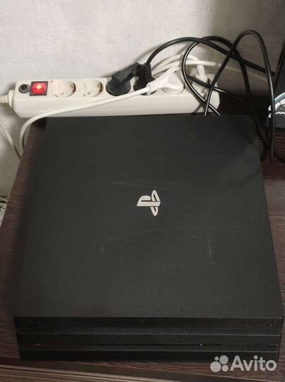 Sony PS4 pro 1tb