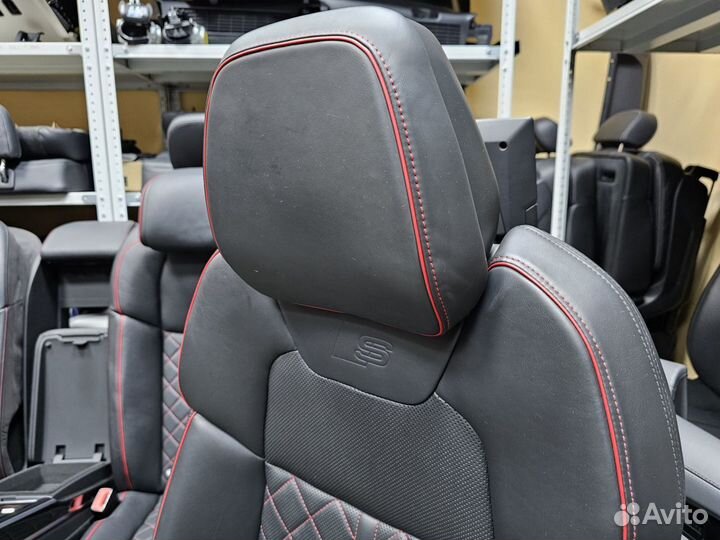 Комфортный салон Audi S8 D5 Audi Exclusive