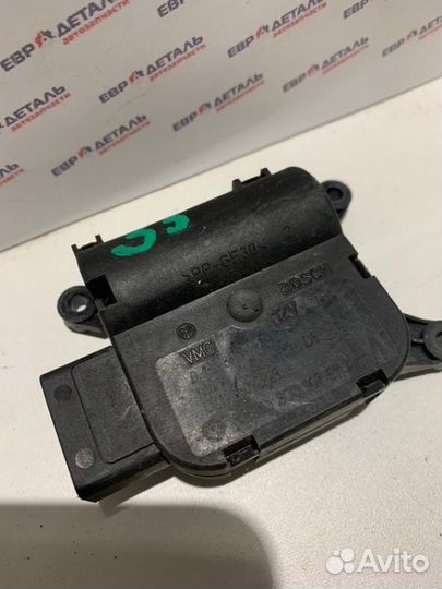 Сервопривод заслонок печки Volkswagen Passat B7