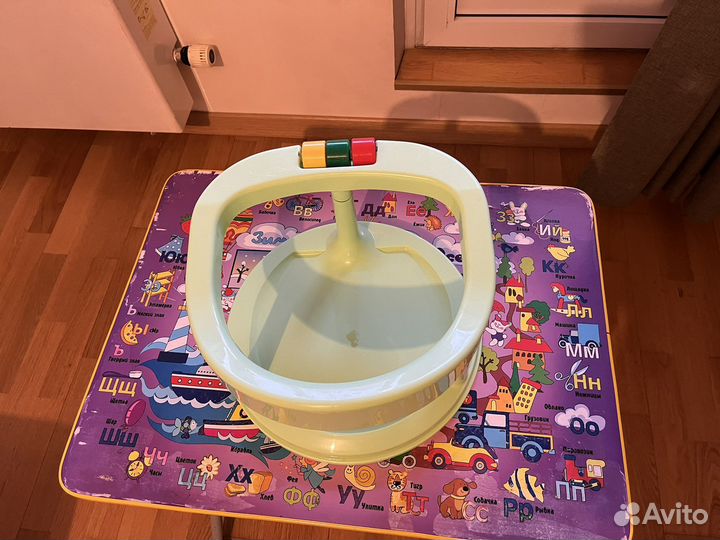 Ванночка для купания с горкой