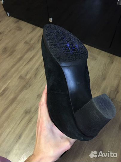 Продам обувь