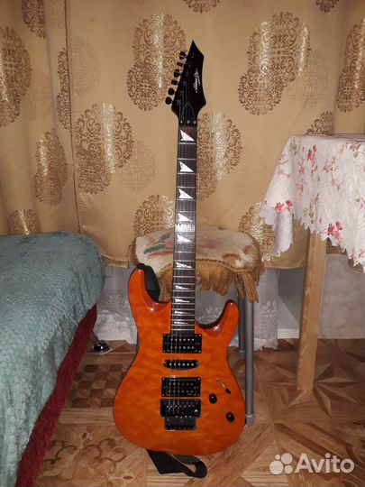 Электрогитара Alina