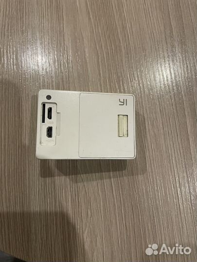 Экшн камера xiaomi YI action camera