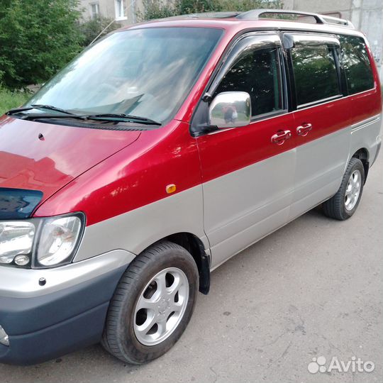 Toyota Lite Ace Noah 2.0 AT, 2000, 25 120 км