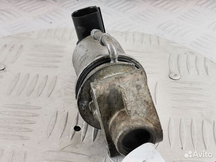 Клапан егр EGR для Audi A3 8L 06A131501F