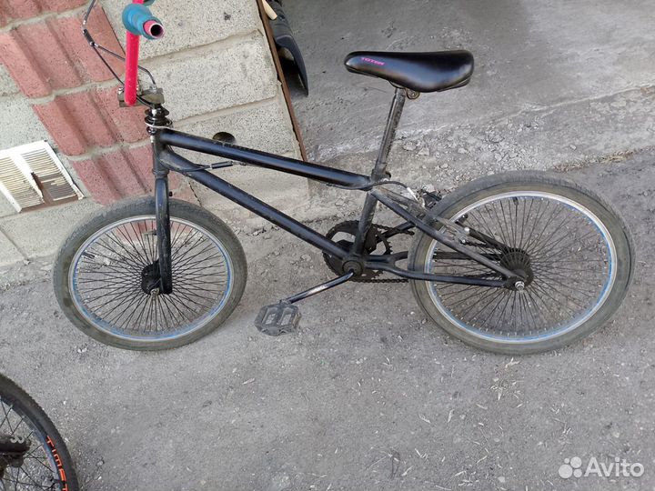 Велосипед BMX