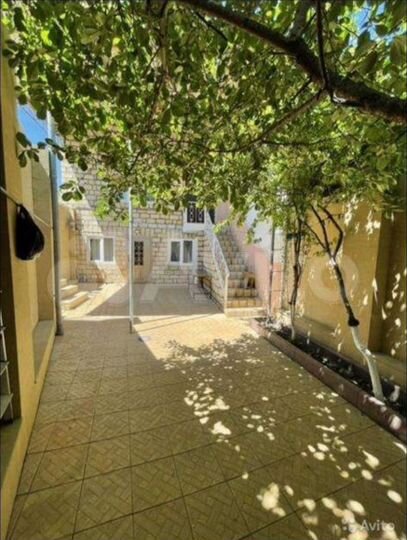 Дом 100 м² на участке 1,8 га