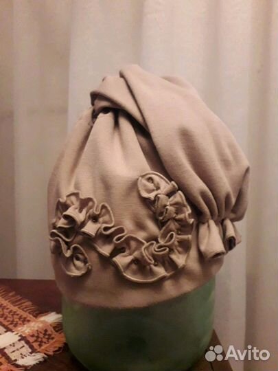 Шапочка женская