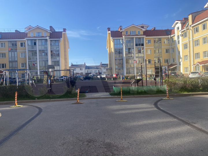 3-к. квартира, 72,6 м², 1/4 эт.