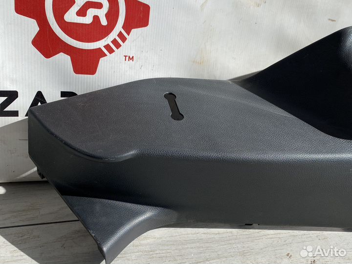 Toyota Rav4 XA50 Накладка салона