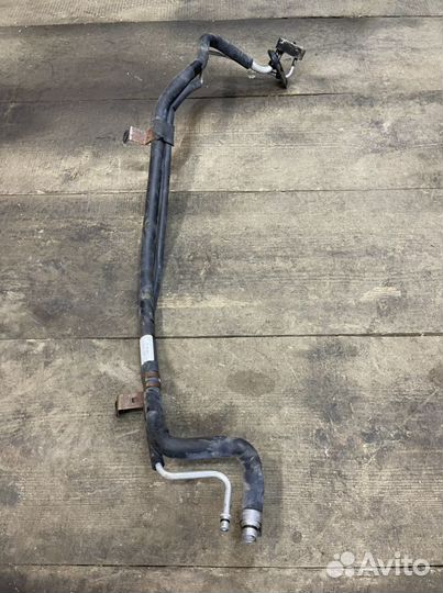 Трубки кондиционера Nissan Pathfinder 51