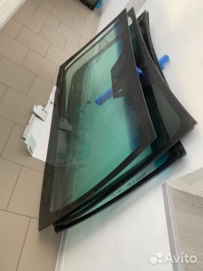 Лобовые стекла по наличию