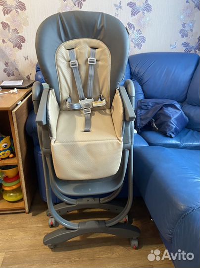 Детский стульчик для кормления