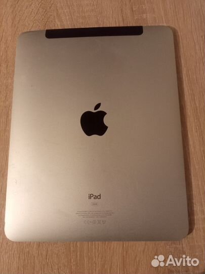 iPad 1 (на детали)