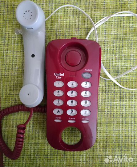 Телефон стационарный