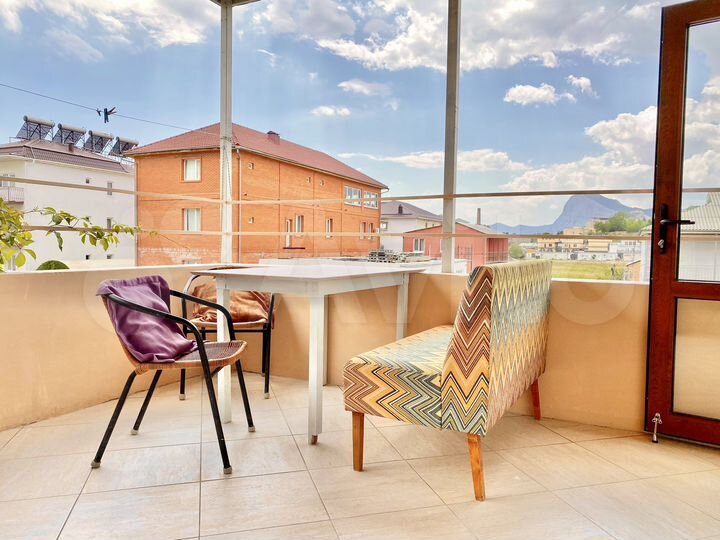 Комната 40 м², 3/3 эт.