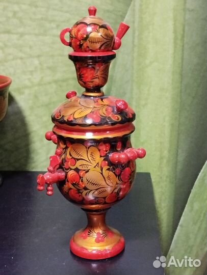 Посуда хохлома, штоф, самовар, ладья