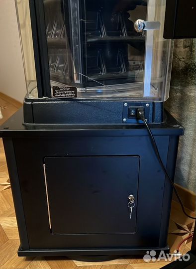 Витрина Zippo с подсветкой