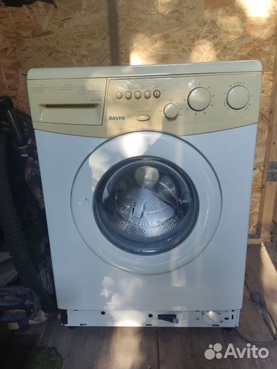 Стиральная машина Sanyo на запчасти