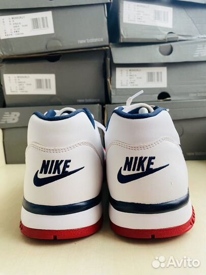 Кроссовки nike air trainer 1