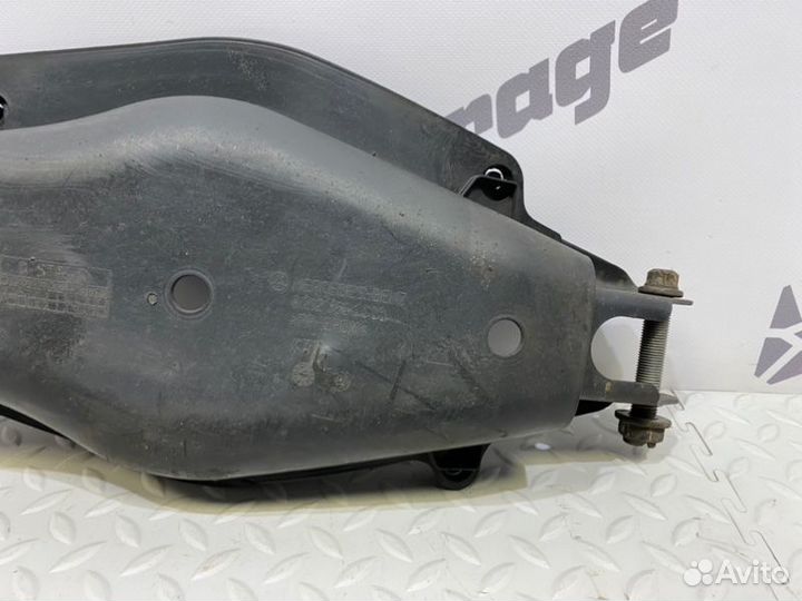 Рычаг подвески нижний задний левый Mercedes Cls