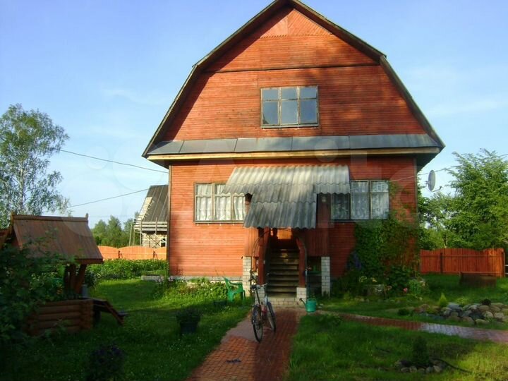 Дом 144,4 м² на участке 17,9 сот.