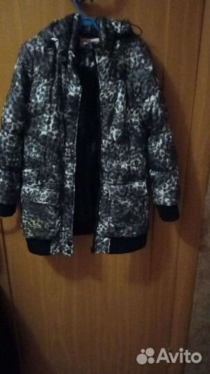Куртка демисезонная на девочку 146