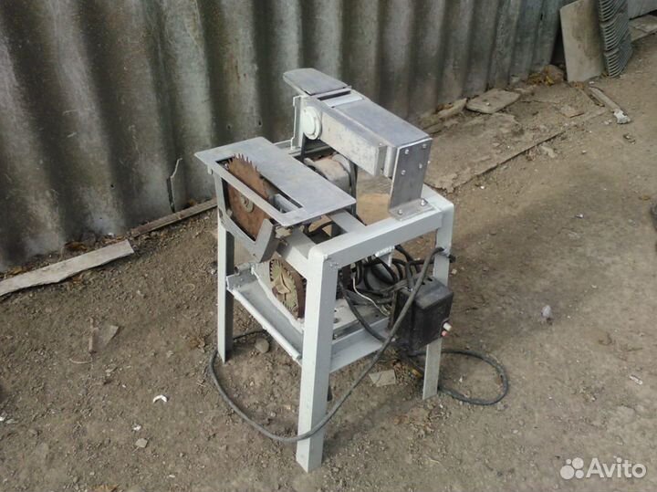 Деревообрабатывающий станок, циркулярка, фуганок