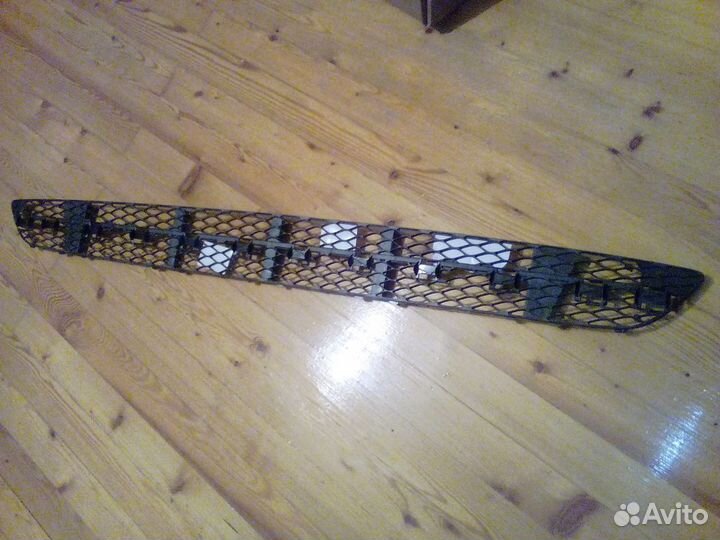 Сетка переднего бампера Mercedes W211