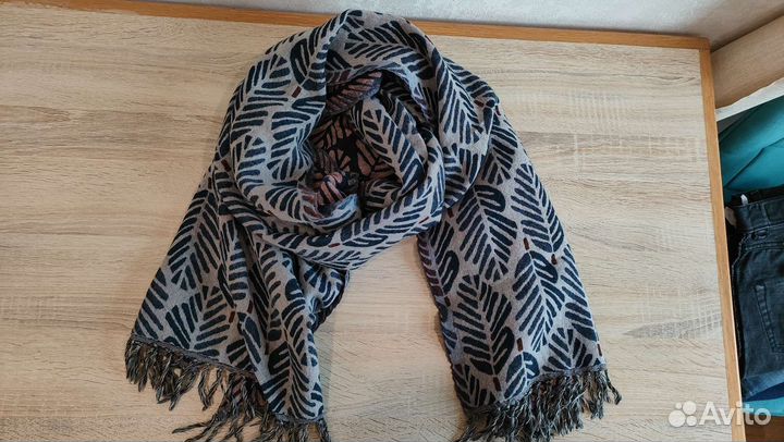 Женский шарф палантин