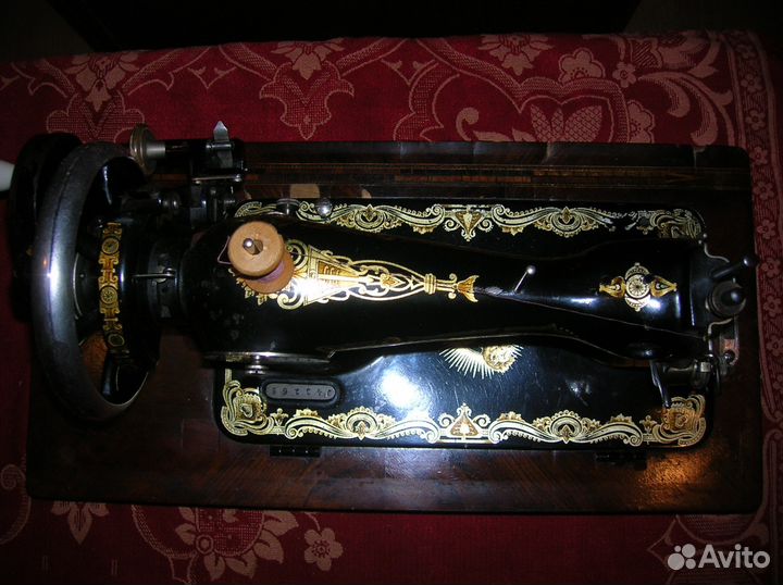 Ручная швейная машина 