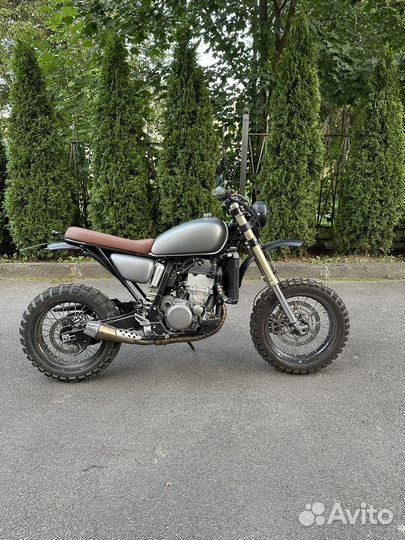 Suzuki drz 400 sm scrambler