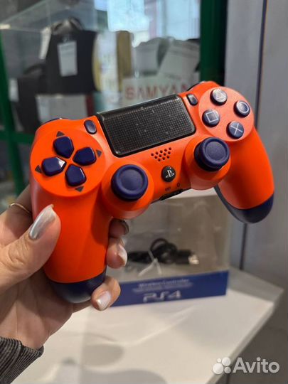 Геймпад (джойстик) Sony Dualshock 4