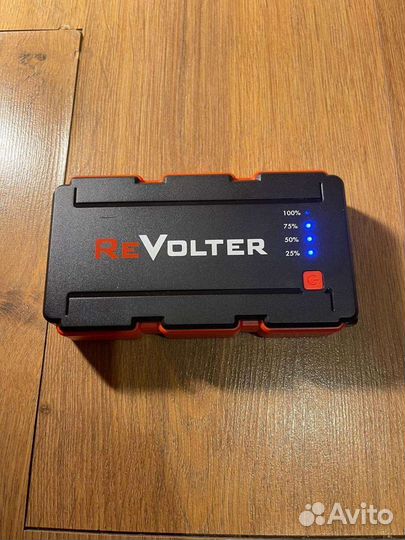 Пуско-зарядное устройство для двигателя автомобиля